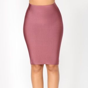 Wow Couture bandage pencil skirt never worn size S